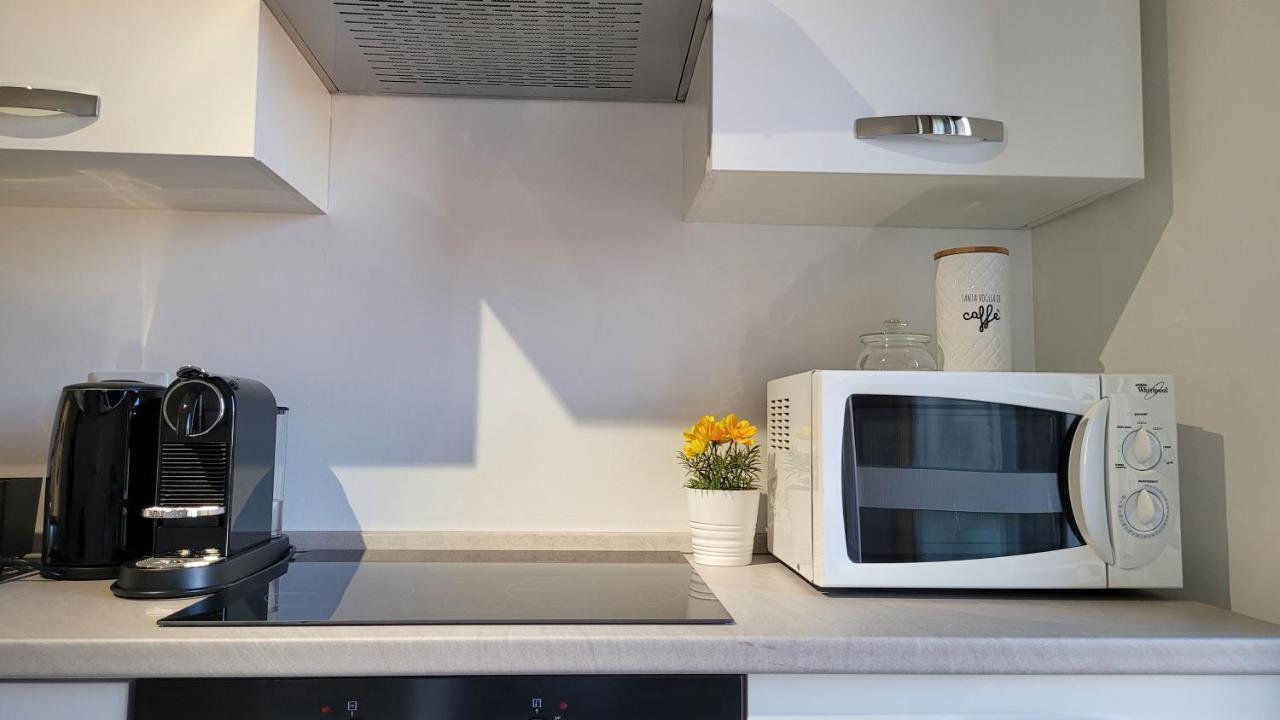 Milano City Apartments - Stylish House Free Wifi-Parking-Airport Exteriör bild